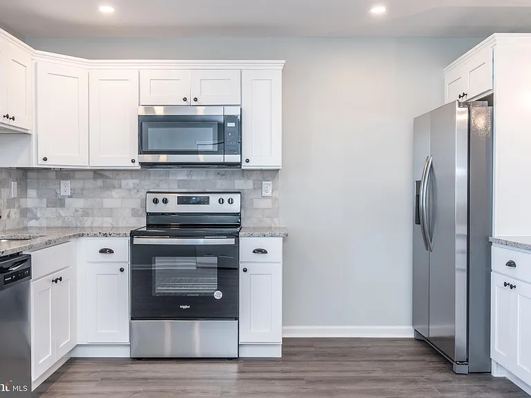 30 Primrose Ln — Photo 8