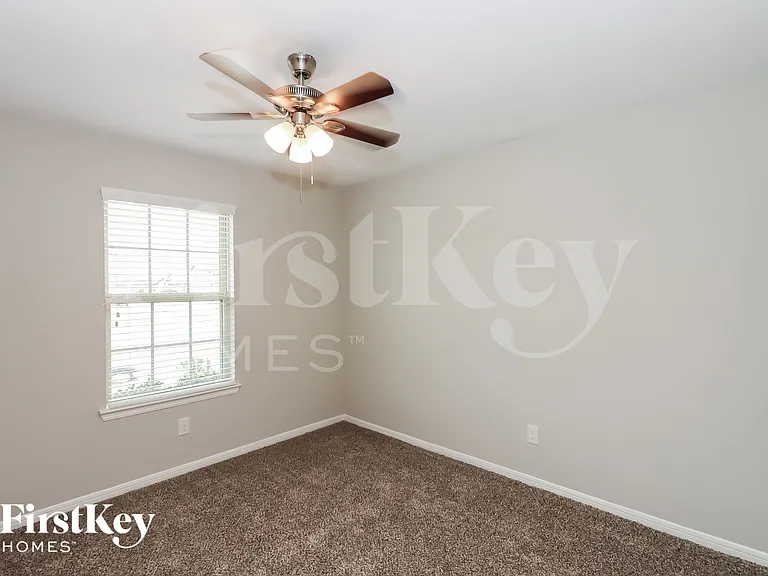 3003 Veeder Pass Ln — Photo 11