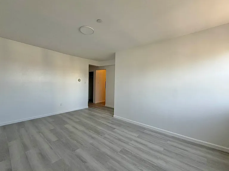 90-23 51st Ave #3 — Photo 6