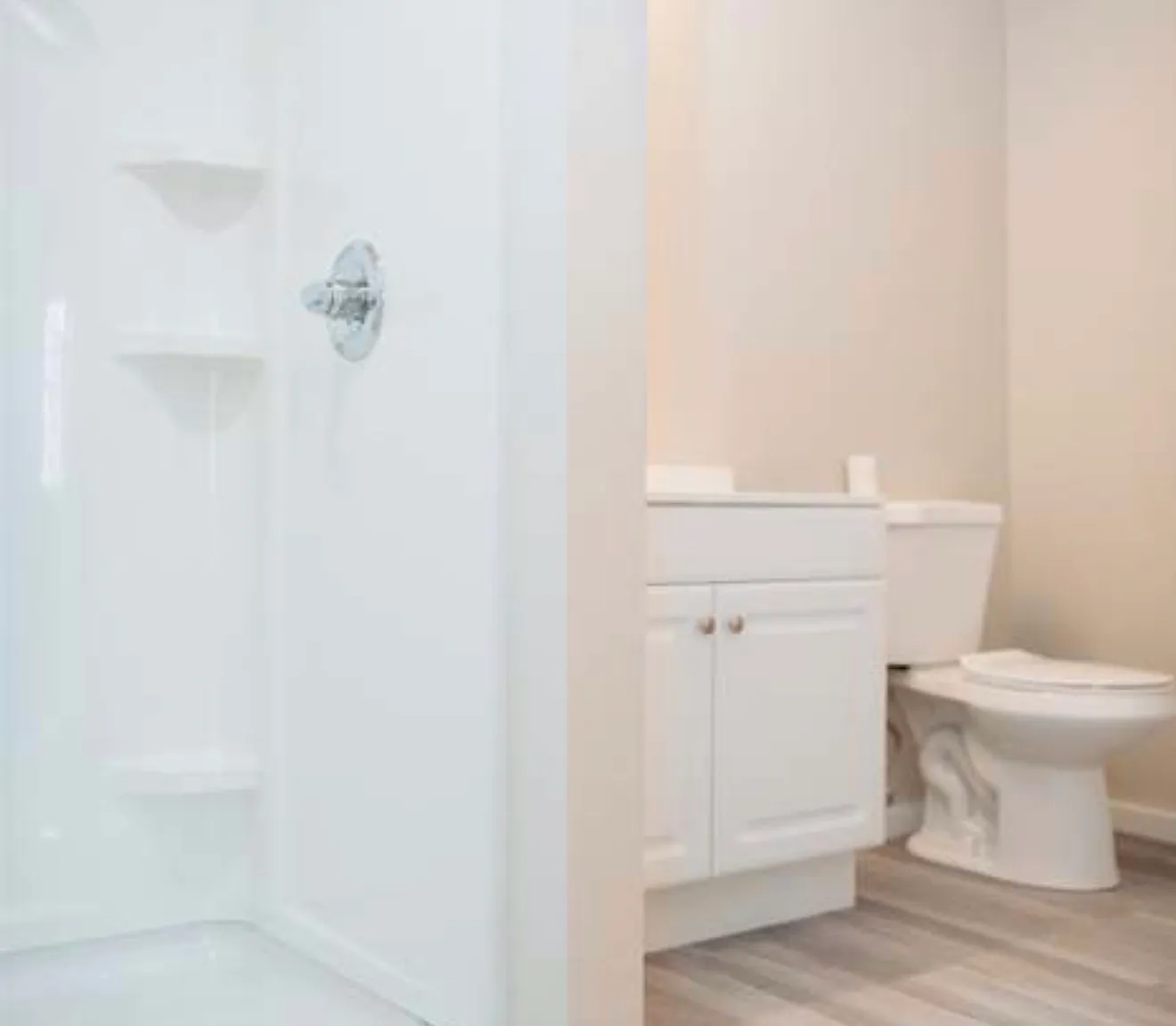 1 bed, 700 sqft, $1,900 — Photo 3