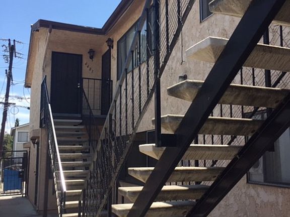 2nd image of 4467-4481 McClintock St #4475
