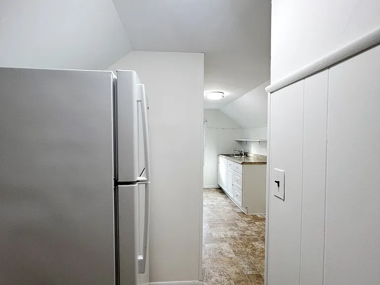 106 Lafayette St #3 — Photo 5