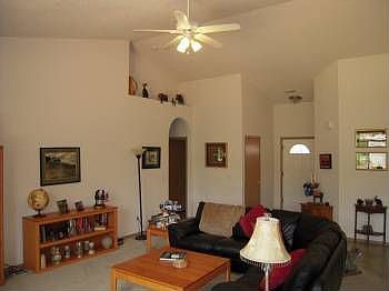 5th image of 1672 E Caples Ct