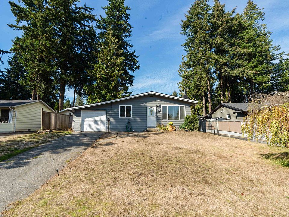 1st image of 4567 202nd St
