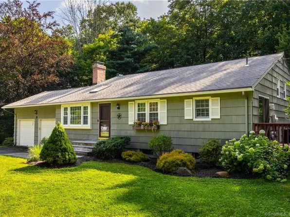 12 Valley View Drive, Simsbury, CT 06089