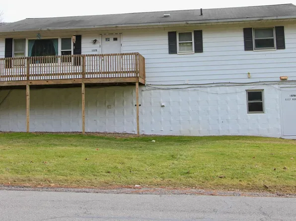 157 1st Ave, State College, PA 16801