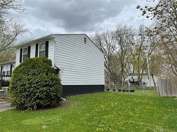 2nd image of 214 Butler Trl