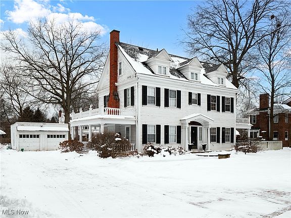 4th image of 2830 Lee Rd