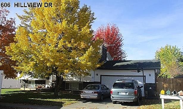 2nd image of 606 Hillview Dr