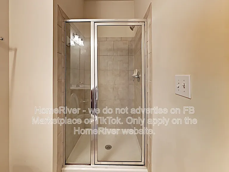 2329 Limehurst Dr NE — Photo 16