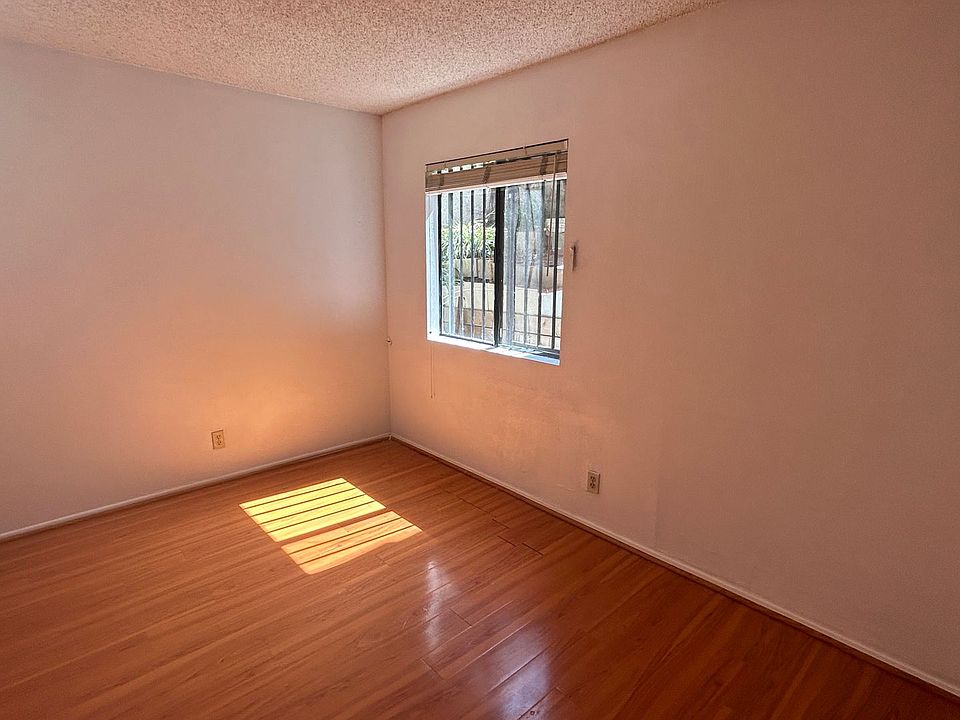 1st image of 814 S Garfield Ave