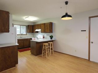 7524 Wedgewood Way N, Maple Grove, MN 55311