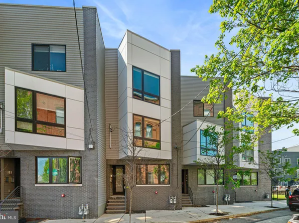 1222 N Orkney St Unit 2, Philadelphia, PA 19122