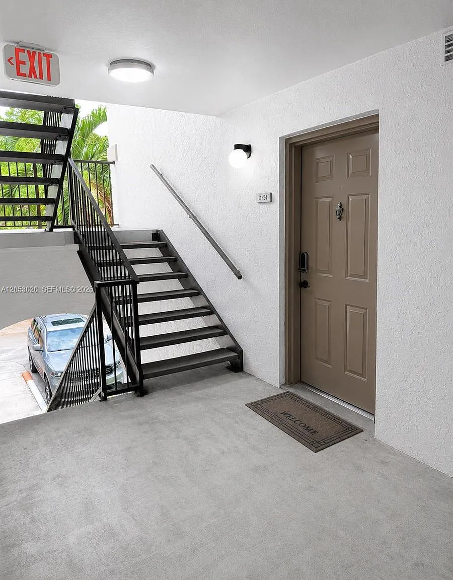 Hollywood Parc Condominiu — Photo 2