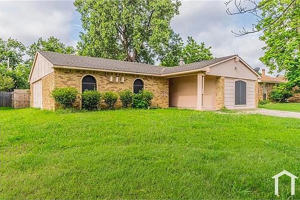 1st image of 6928 Misty Glen Ct