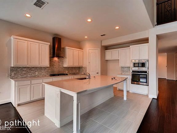 5th image of 4502 Great Plains Ct