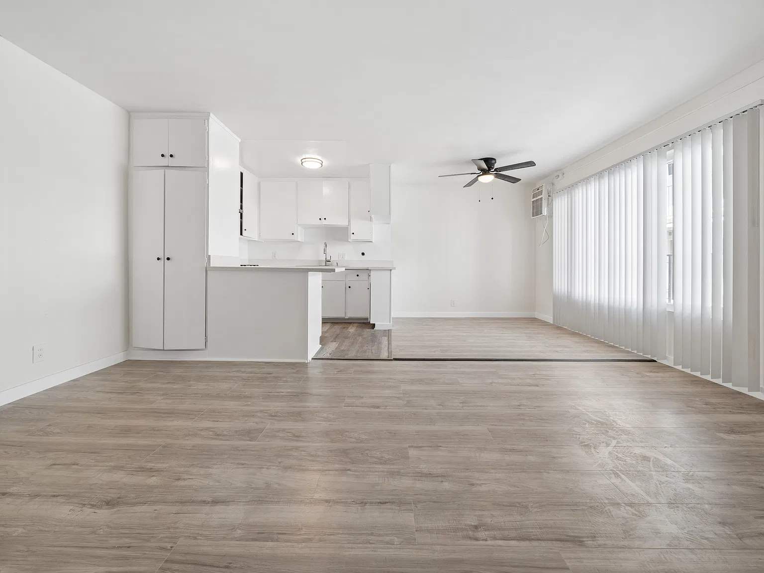 1 bed, 575 sqft, $1,700 — Photo 4