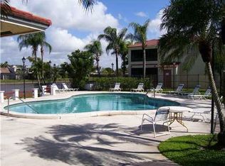 1116 N Hiatus Rd #1116, Hollywood, FL 33026