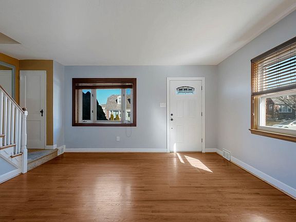 5th image of 1124 Agnew Dr