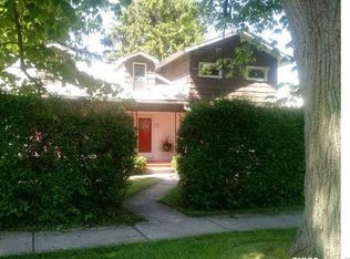 71 Perrine St, Auburn, NY 13021