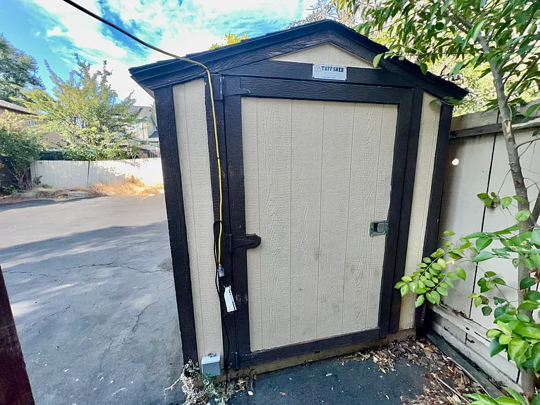 1222 Sir Francis Drake Blvd — Photo 31