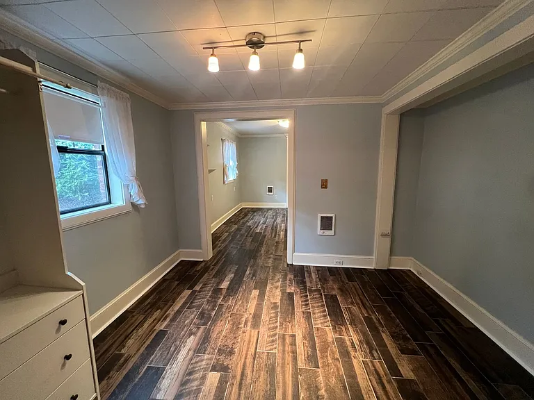 535 20th Ave E #103 — Photo 6