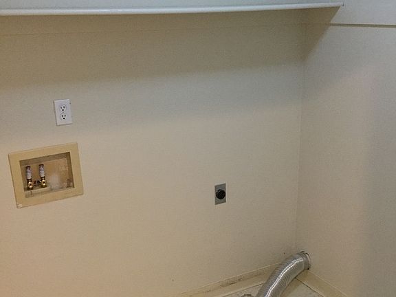 5th image of 39892 Potrero Dr