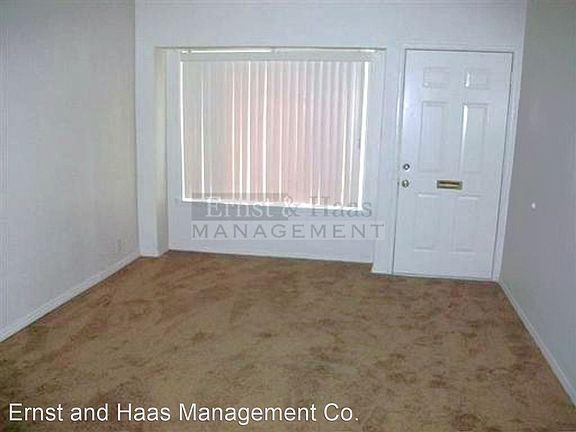 4th image of 5233 E Carson St #4212838