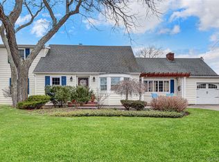 197 Blackheath Road, Long Beach, NY