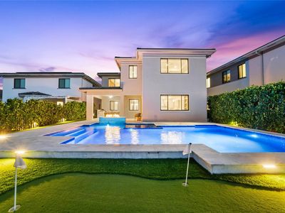 10895 Passage Way, Parkland, FL, 33076