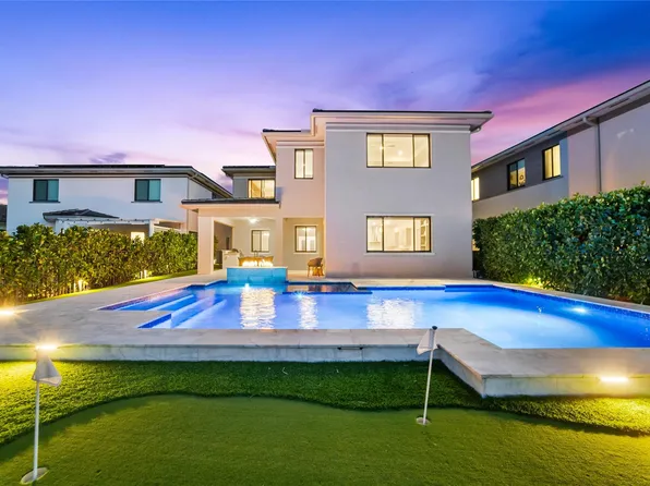 10895 Passage Way, Parkland, FL 33076