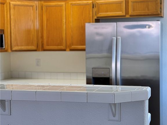 4th image of 2110 Los Feliz St Unit 2035