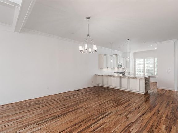 4th image of 3703 Manor Brook Ct NE #3703