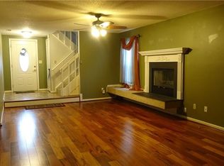 1164 Lord Dunmore Dr, Virginia Beach, VA 23464