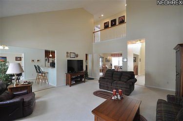 2nd image of 432 Crestwood Dr