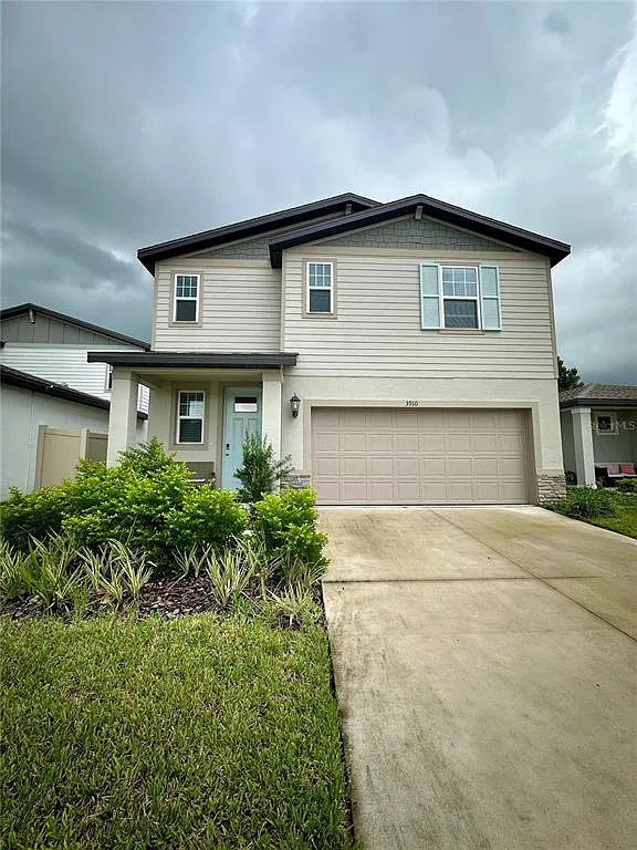 3 bed, 2.5 bath, 1964 sqft, $2,700 — Photo 1