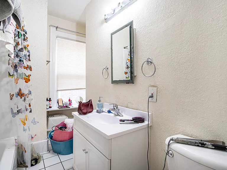 1627 N Farwell Ave #C — Photo 19