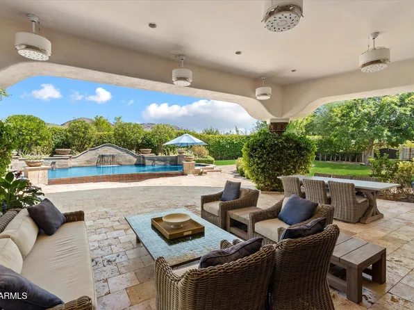 8329 N RIDGEVIEW Drive, Paradise Valley, AZ 85253