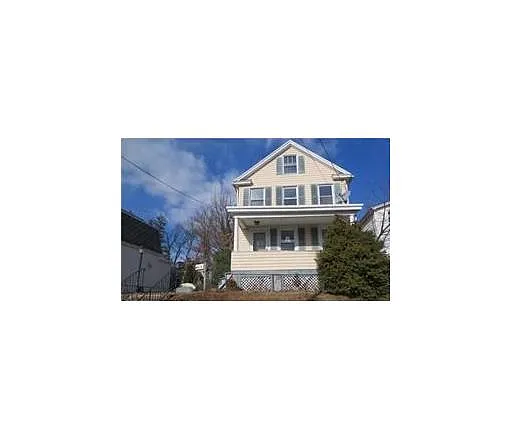 13 Roosevelt St photo 1