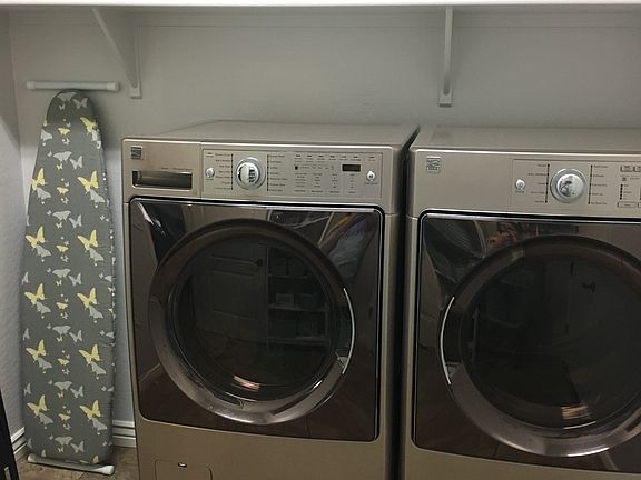 Laundry room, pic 1