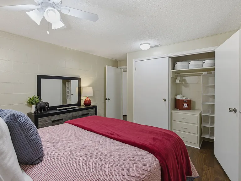 Canterbury Apartment Homes — Photo 7