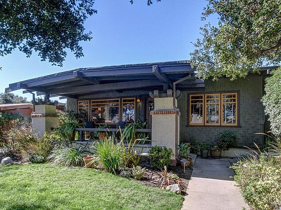 3rd image of 1191 N Mar Vista Ave