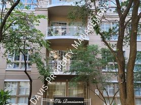 3225 Turtle Creek Blvd