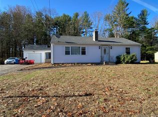 35 Clear View Dr, Mansfield, CT 06250