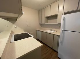 2816 and 2818 O Street, Sacramento, 03