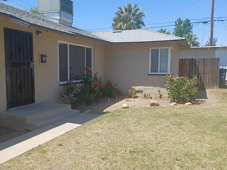 1305 E Harvard Ave — Photo 1