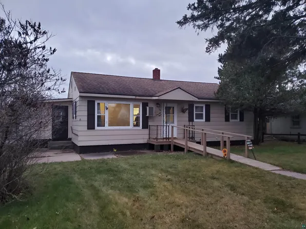 78 W Chandler Rd, Ely, MN 55731