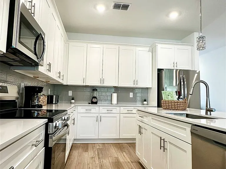 1217 Reunion Village Blvd — Photo 7