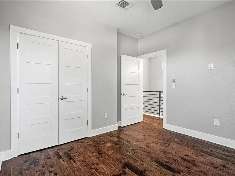 706 Short Kemp St #2 — Photo 23