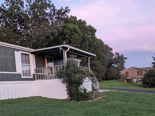 958 Spradling Rd, Bean Station, TN 37708
